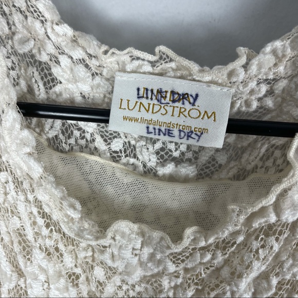 Linda Lundstrom ruffle vintage midi dress cream - Picture 4 of 7